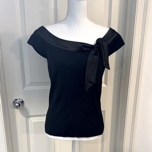 Dolce Cabo Black Sleeveless Sweater with Bow, Size L